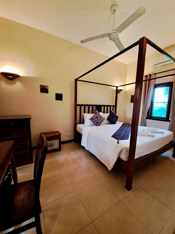 Den Hotel Totonou Siem Reap Ngoại thất bức ảnh