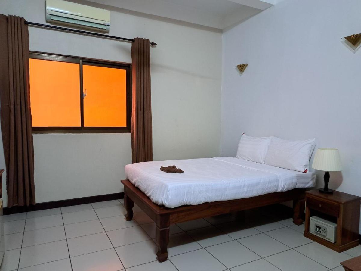 Den Hotel Totonou Siem Reap Ngoại thất bức ảnh